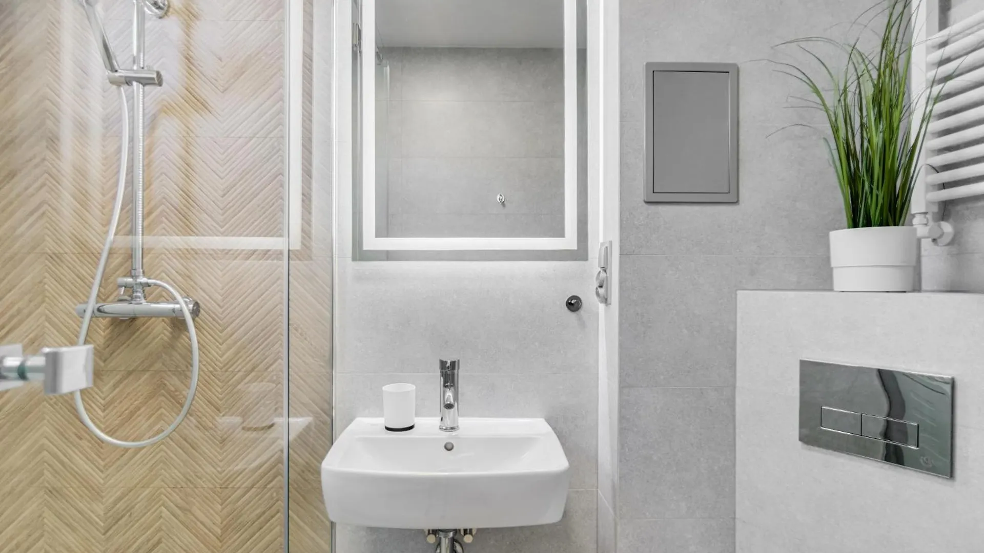 Klosna 7 By Homeprime Wroclaw