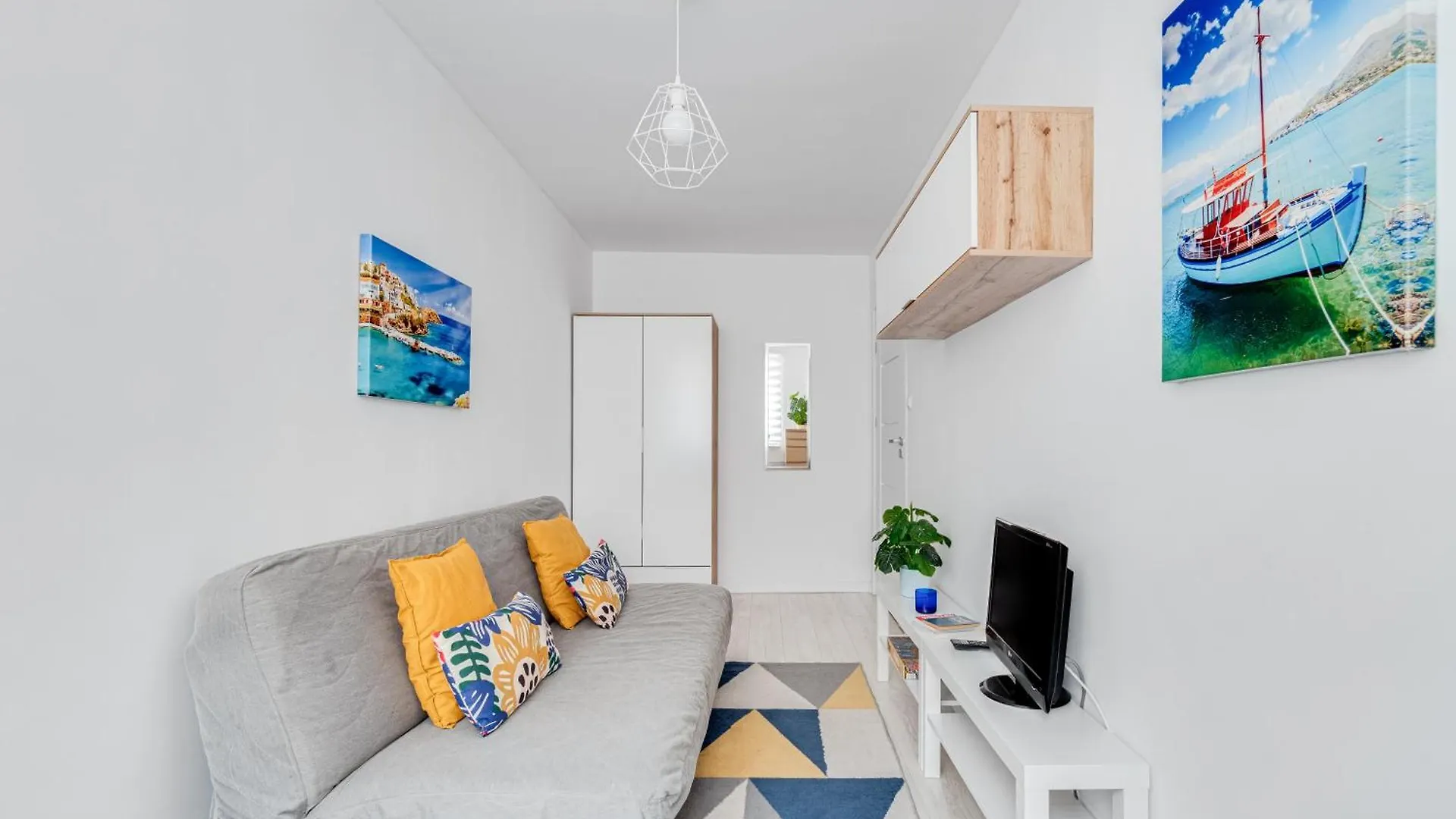 Klosna 7 By Homeprime Wroclaw