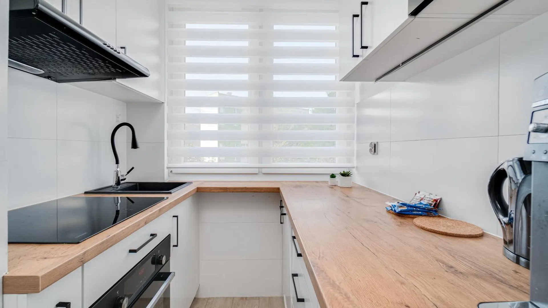 Klosna 7 By Homeprime Wroclaw Poland